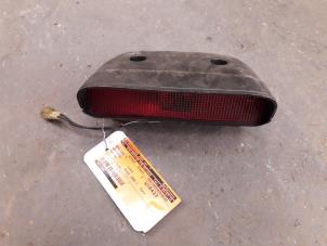 Begagnade Tredje bromsljus Daihatsu Terios (J1) 1.3 16V 4x4 Pris på förfrågan erbjuds av Autodemontage Joko B.V.