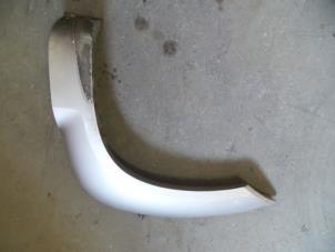 Gebruikte Spatbordverbreder Hyundai Tucson (JM) 2.0 CRDi VGT 16V 4x2 Prijs op aanvraag aangeboden door Autodemontage Joko B.V.