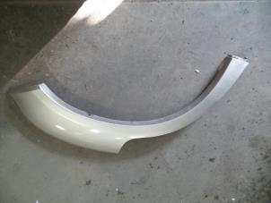 Gebruikte Spatbordverbreder Hyundai Tucson (JM) 2.0 CRDi VGT 16V 4x2 Prijs op aanvraag aangeboden door Autodemontage Joko B.V.