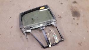 Begagnade Fönstermekanism för bakre dörr, 4-dörrars, höger Audi A2 (8Z0) 1.4 16V Pris på förfrågan erbjuds av Autodemontage Joko B.V.