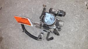 Begagnade Spjällhus Opel Zafira (F75) 1.6 16V Pris på förfrågan erbjuds av Autodemontage Joko B.V.