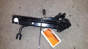 Begagnade Domkraft Citroen Xsara Picasso (CH) 1.6 Pris på förfrågan erbjuds av Autodemontage Joko B.V.