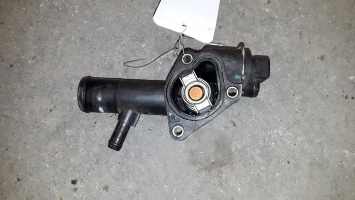 Termostathus från en Renault Clio II Societe (SB) 1.5 dCi 68 2006