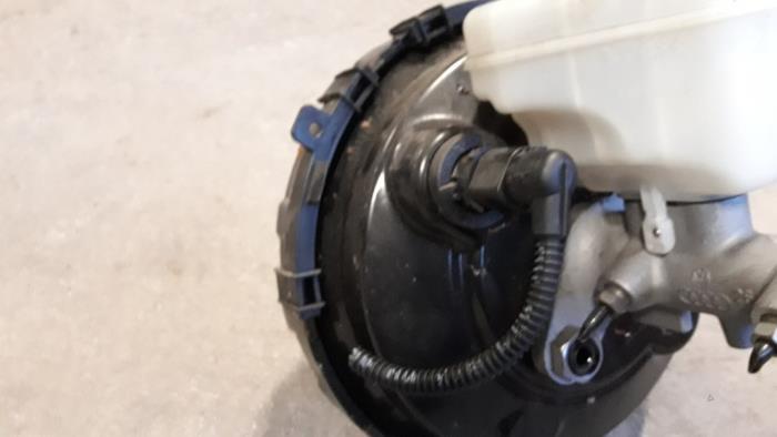 Bromsservo från en Audi Q7 (4LB) 3.0 TDI V6 24V 2013