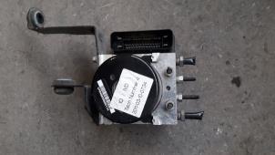 Begagnade ABS-pump Ford Focus 3 1.6 TDCi 95 Pris på förfrågan erbjuds av Autodemontage Joko B.V.