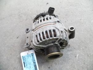 Begagnade Dynamo Ford Transit 2.0 TDdi 16V Pris på förfrågan erbjuds av Autodemontage Joko B.V.