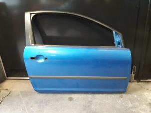 Begagnade Dörr, 2-dörrars, höger Ford Focus 2 1.6 TDCi 16V 90 Pris på förfrågan erbjuds av Autodemontage Joko B.V.
