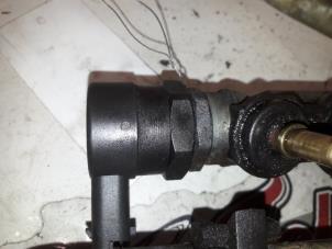 Gebruikte Brandstofdruk sensor Opel Vivaro 2.0 CDTI Prijs op aanvraag aangeboden door Autodemontage Joko B.V.