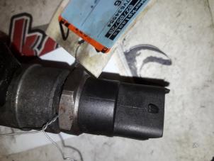 Gebruikte Brandstofdruk sensor Opel Vivaro 2.0 CDTI Prijs op aanvraag aangeboden door Autodemontage Joko B.V.
