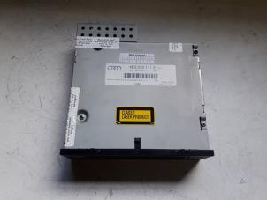 Begagnade CD-växlare Audi A6 (C6) 2.0 TDI 16V Pris på förfrågan erbjuds av Autodemontage Joko B.V.