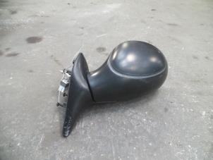 Begagnade Skärmspegel, vänster Citroen Xsara Picasso (CH) 1.8 16V Pris på förfrågan erbjuds av Autodemontage Joko B.V.