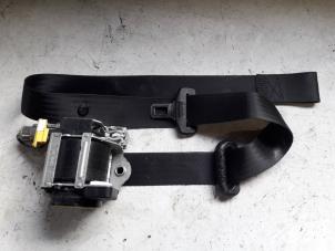Używane Pas bezpieczenstwa lewy przód Lancia Ypsilon (843) 1.2 16V Cena na żądanie oferowane przez Autodemontage Joko B.V.