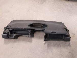 Begagnade Instrumentbräda Toyota Yaris II (P9) 1.4 D-4D Pris på förfrågan erbjuds av Autodemontage Joko B.V.