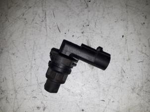 Gebruikte Nokkenas Sensor Saab 9-5 (YS3E) 1.9 TiD 16V Prijs op aanvraag aangeboden door Autodemontage Joko B.V.