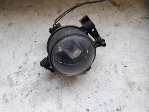 Begagnade Spotlight, höger Ford Focus 2 Wagon 1.6 16V Pris på förfrågan erbjuds av Autodemontage Joko B.V.