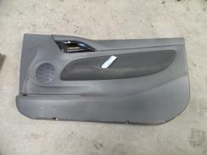 Begagnade Dörrlist, 2-dörrars, höger Citroen DS3 (SA) 1.6 e-HDi Pris på förfrågan erbjuds av Autodemontage Joko B.V.