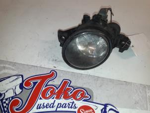 Begagnade Spotlight, höger Renault Laguna II Grandtour (KG) 1.9 dCi 120 Pris på förfrågan erbjuds av Autodemontage Joko B.V.