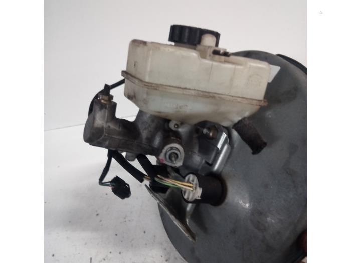 Bromsservo från en Mercedes-Benz C (W202) 2.2 C-200 CDI 16V 1998