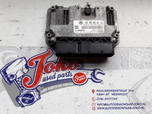 Begagnade Dator, motorstyrning Seat Leon (1P1) 1.4 TSI 16V Pris på förfrågan erbjuds av Autodemontage Joko B.V.