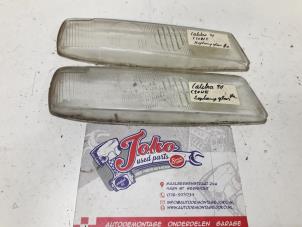 Begagnade Strålkastarglas, vänster Opel Calibra 2.0i Pris på förfrågan erbjuds av Autodemontage Joko B.V.
