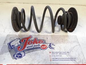 Gebruikte Schroefveer achter Opel Astra H GTC (L08) 1.4 16V Twinport Prijs op aanvraag aangeboden door Autodemontage Joko B.V.