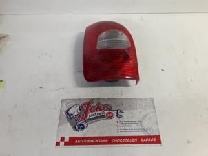 Begagnade Baklykta, vänster Citroen Xsara Picasso (CH) 1.6 Pris på förfrågan erbjuds av Autodemontage Joko B.V.