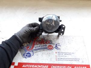 Gebruikte Verstraler rechts BMW 5 serie (E60) 530i 24V Prijs op aanvraag aangeboden door Autodemontage Joko B.V.