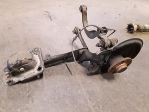 Begagnade Bakre upphängning, vänster Volkswagen Scirocco (137/13AD) 1.4 TSI 160 16V Pris på förfrågan erbjuds av Autodemontage Joko B.V.