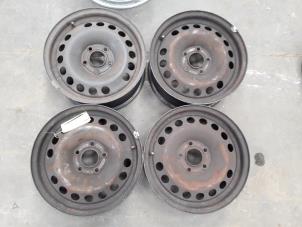 Używane Zestaw obreczy Opel Vectra C 1.8 16V Cena na żądanie oferowane przez Autodemontage Joko B.V.