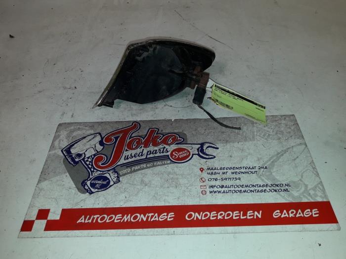 Indikator, spegel, höger från en BMW 3 serie (E46/4) 318d 16V 2002