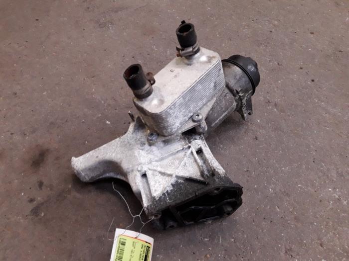 Motorfäste från en BMW 3 serie (E46/4) 318d 16V 2002