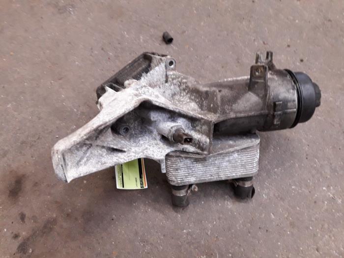 Motorfäste från en BMW 3 serie (E46/4) 318d 16V 2002