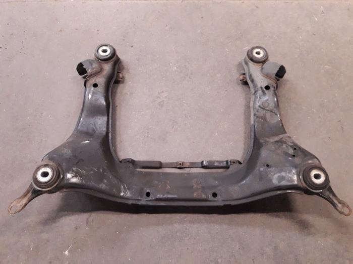 Subframe van een Audi A4 Avant (B7) 2.0 TDI 16V 2007