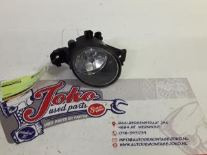 Begagnade Spotlight, vänster Renault Clio III (BR/CR) 1.4 16V Pris på förfrågan erbjuds av Autodemontage Joko B.V.