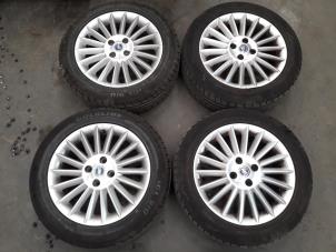 Begagnade Hjuluppsättning + däck Fiat Punto III (199) 1.4 Natural Power Pris på förfrågan erbjuds av Autodemontage Joko B.V.