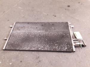 Begagnade Kondensor, luftkonditionering Ford Focus 2 Wagon 1.6 TDCi 16V 110 Pris på förfrågan erbjuds av Autodemontage Joko B.V.