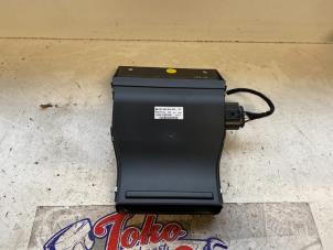 Używane Element grzewczy Audi A8 (D3) 4.2 V8 40V Quattro Cena na żądanie oferowane przez Autodemontage Joko B.V.