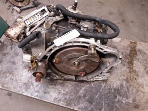 Begagnade Växellåda Citroen Xsara Picasso (CH) 2.0 16V Pris på förfrågan erbjuds av Autodemontage Joko B.V.