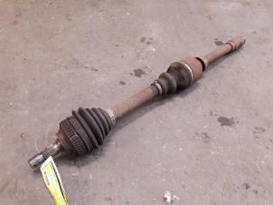 Begagnade Drivaxel, höger fram Citroen Xsara Picasso (CH) 2.0 16V Pris på förfrågan erbjuds av Autodemontage Joko B.V.