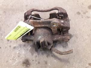 Begagnade Främre bromsok, vänster Citroen Xsara Picasso (CH) 2.0 16V Pris på förfrågan erbjuds av Autodemontage Joko B.V.