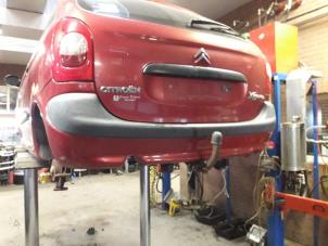 Begagnade Bakre stötfångare Citroen Xsara Picasso (CH) 2.0 16V Pris på förfrågan erbjuds av Autodemontage Joko B.V.