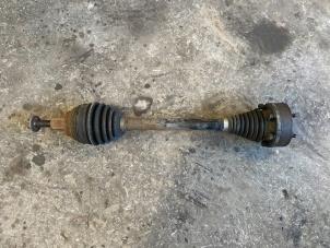 Begagnade Drivaxel, vänster fram Seat Altea XL (5P5) 1.4 TSI 16V Pris på förfrågan erbjuds av Autodemontage Joko B.V.