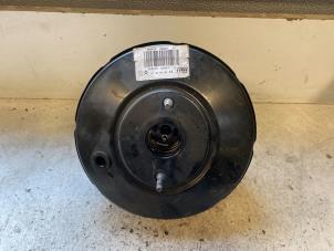 Begagnade Bromsservo Peugeot 208 I (CA/CC/CK/CL) 1.4 HDi Pris på förfrågan erbjuds av Autodemontage Joko B.V.