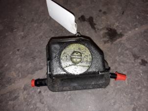 Gebruikte Stuurbekrachtiging Olie Reservoir Volkswagen Golf IV (1J1) 2.3 V5 GTI Prijs op aanvraag aangeboden door Autodemontage Joko B.V.