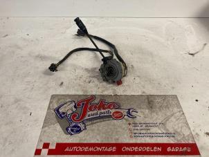 Gebruikte Combischakelaar Stuurkolom Opel Ascona B (81/86/87/88) 1.9 E,GTE Prijs op aanvraag aangeboden door Autodemontage Joko B.V.