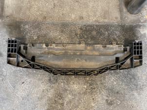 Begagnade Stötfångare, nedre del Peugeot 207/207+ (WA/WC/WM) 1.6 16V VTRi Pris på förfrågan erbjuds av Autodemontage Joko B.V.