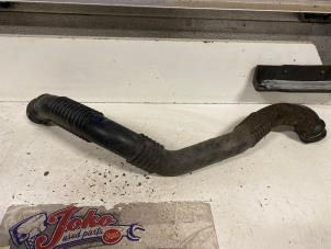 Begagnade Laddluftkylarrör Mercedes B (W245) 2.0 B-180 CDI 16V Pris på förfrågan erbjuds av Autodemontage Joko B.V.