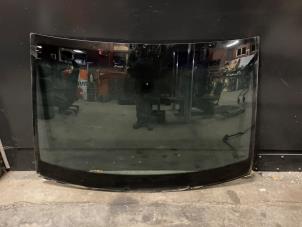 Begagnade Framruta Mercedes B (W245) 2.0 B-180 CDI 16V Pris på förfrågan erbjuds av Autodemontage Joko B.V.