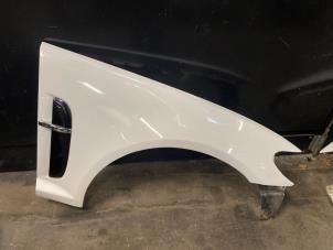 Gebruikte Spatbord rechts-voor Jaguar XF (CC9) 2.7 D V6 24V Prijs op aanvraag aangeboden door Autodemontage Joko B.V.