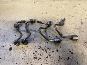 Begagnade Bränsleledningsset BMW 1 serie (F20) 118d 2.0 16V Pris på förfrågan erbjuds av Autodemontage Joko B.V.